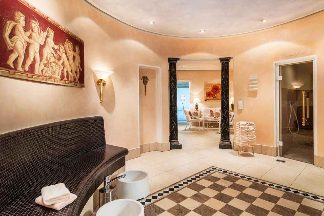 Relais & Chateaux Hotel Schwarzmatt Badenweiler Eksteriør billede